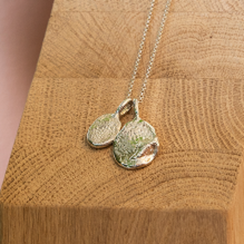 Biżuteria z odciskiem noska